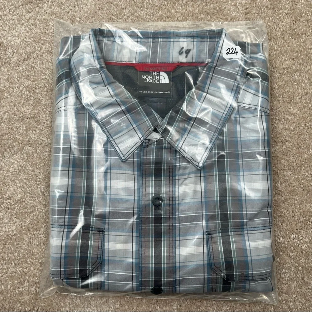 North Face Shirt Large Gray Button Up Plaid Short Sleeve Preppy Outdoor Men